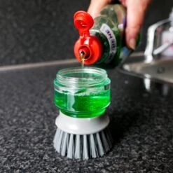 In Round Afwasborstel Met Zeepdispenser / Zeepreservoir – Inclusief Houder – Grijs – Afwas Borstel – Zeep Handborstel – Doseerpomp – Afwasmiddel Dispenser – Navulbaar 17 In Round Afwasborstel Met Zeepdispenser / Zeepreservoir – Inclusief Houder – Grijs – Afwas Borstel – Zeep Handborstel – Doseerpomp – Afwasmiddel Dispenser – Navulbaar -Winkel Voor Schoonmaakartikelen 1200x1200 1372