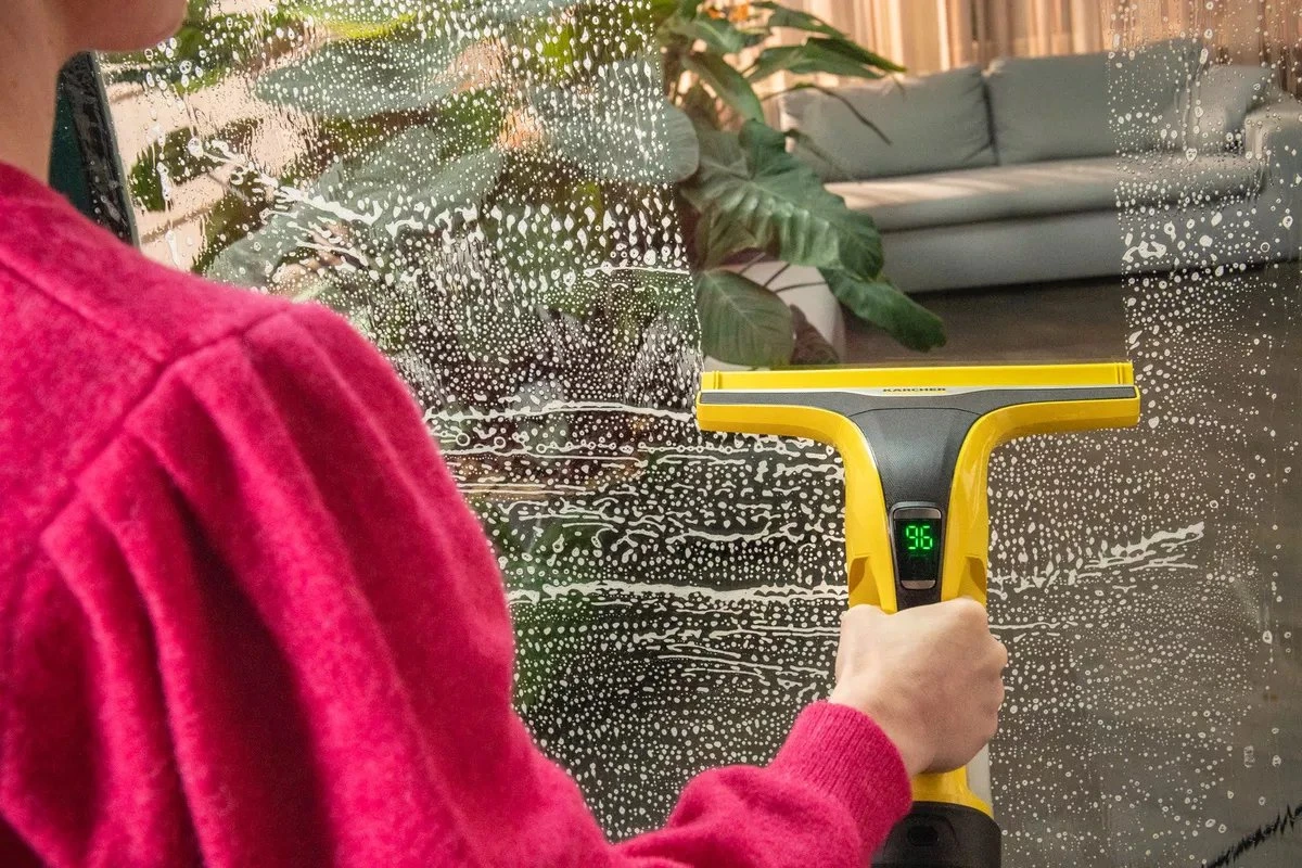 Kärcher RM 500 - Glasreiniger Concentraat - Limited Edition Witte Lelie - 750 ML 4 Kärcher RM 500 - Glasreiniger Concentraat - Limited Edition Witte Lelie - 750 ML - Afbeelding 4