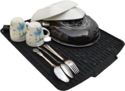 HOMYHON Afdruipmat -Afdruipmat Siliconen -Pannenonderzetter- Antislip -Hittebestendig - Aanrecht Mat -Siliconen Mat - 40 X 46 Cm - Zwart 9 HOMYHON Afdruipmat -Afdruipmat Siliconen -Pannenonderzetter- Antislip -Hittebestendig - Aanrecht Mat -Siliconen Mat - 40 X 46 Cm - Zwart -Winkel Voor Schoonmaakartikelen 1200x876 1