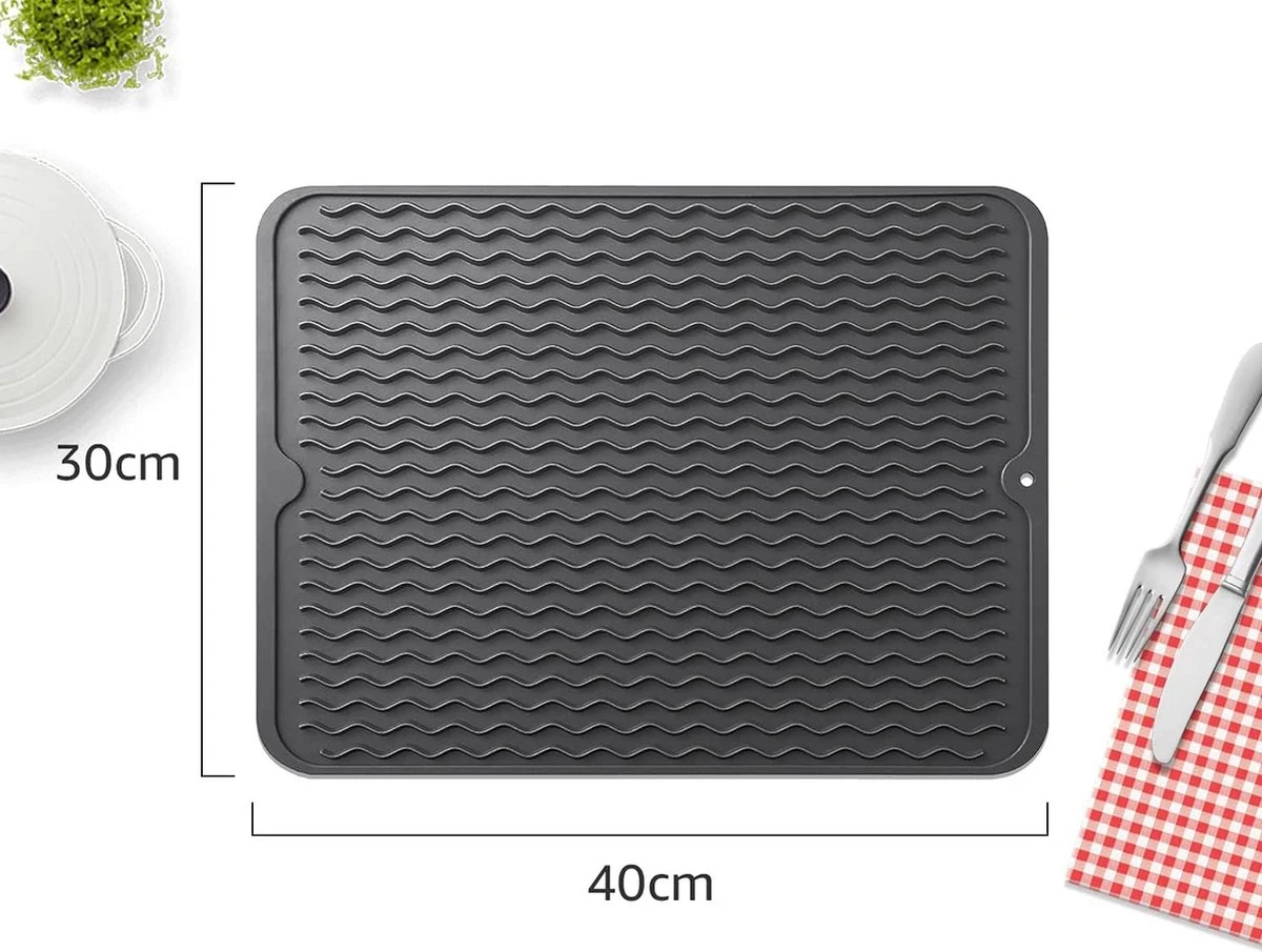 Merkloos Afdruipmat - Pannenonderzetter- Siliconen Mat - Zwart - 30 X 40 CM - Met Ophanggat - Hittebestendig 2 Merkloos Afdruipmat - Pannenonderzetter- Siliconen Mat - Zwart - 30 X 40 CM - Met Ophanggat - Hittebestendig - Image 2